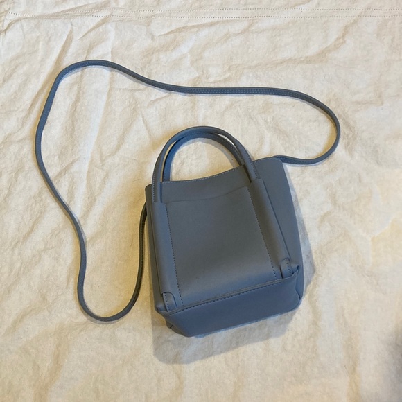 Miniso Bag - Picture 2 of 13